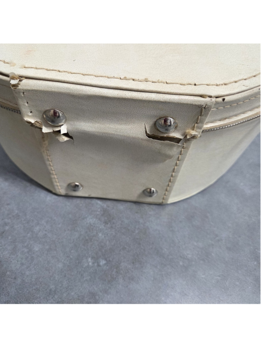 Vintage HatBox - Picture 2 of 4